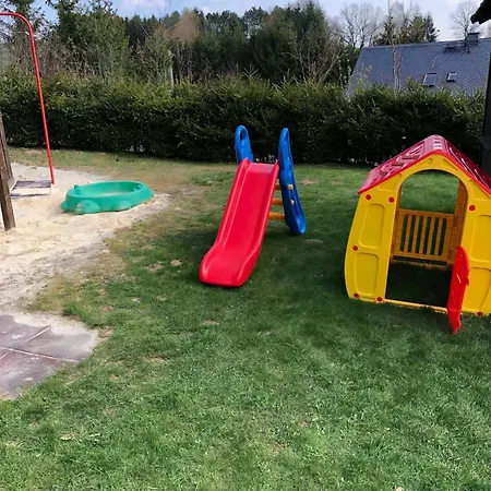 Апартаменты Gemuetliche In Mit Grill, Garten Und Terrasse Бад-Брамбах