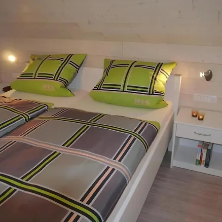 Gemuetliche In Mit Grill, Garten Und Terrasse Апартаменты