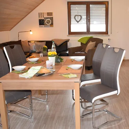 Gemuetliche In Mit Grill, Garten Und Terrasse Апартаменты *